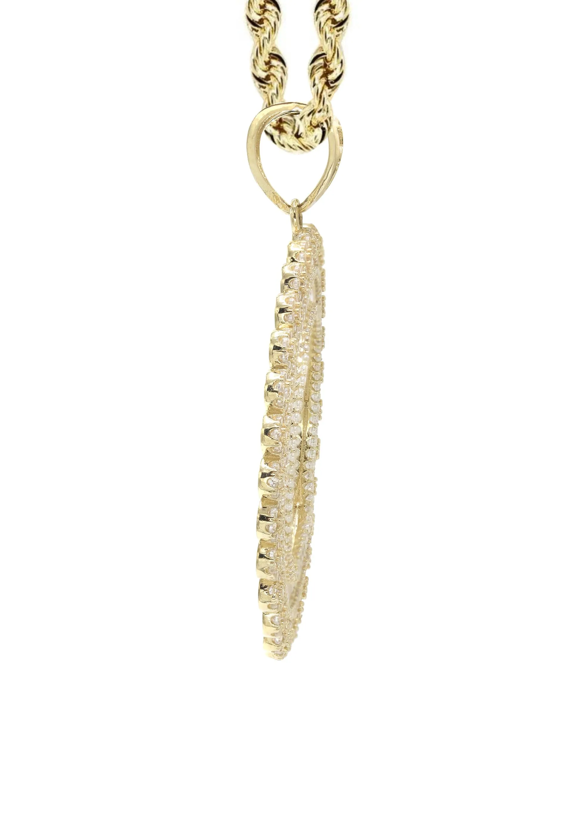 10K Yellow Gold Round Picture Necklace | Appx. 23.5 Grams