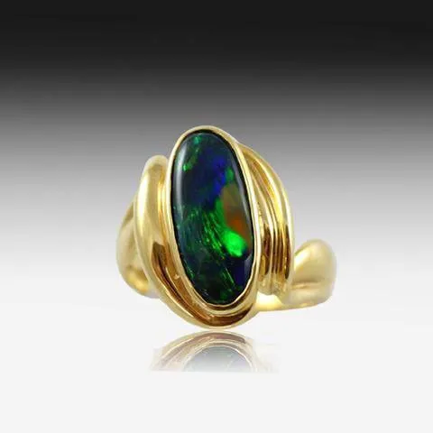 18kt Gold Black Opal ring
