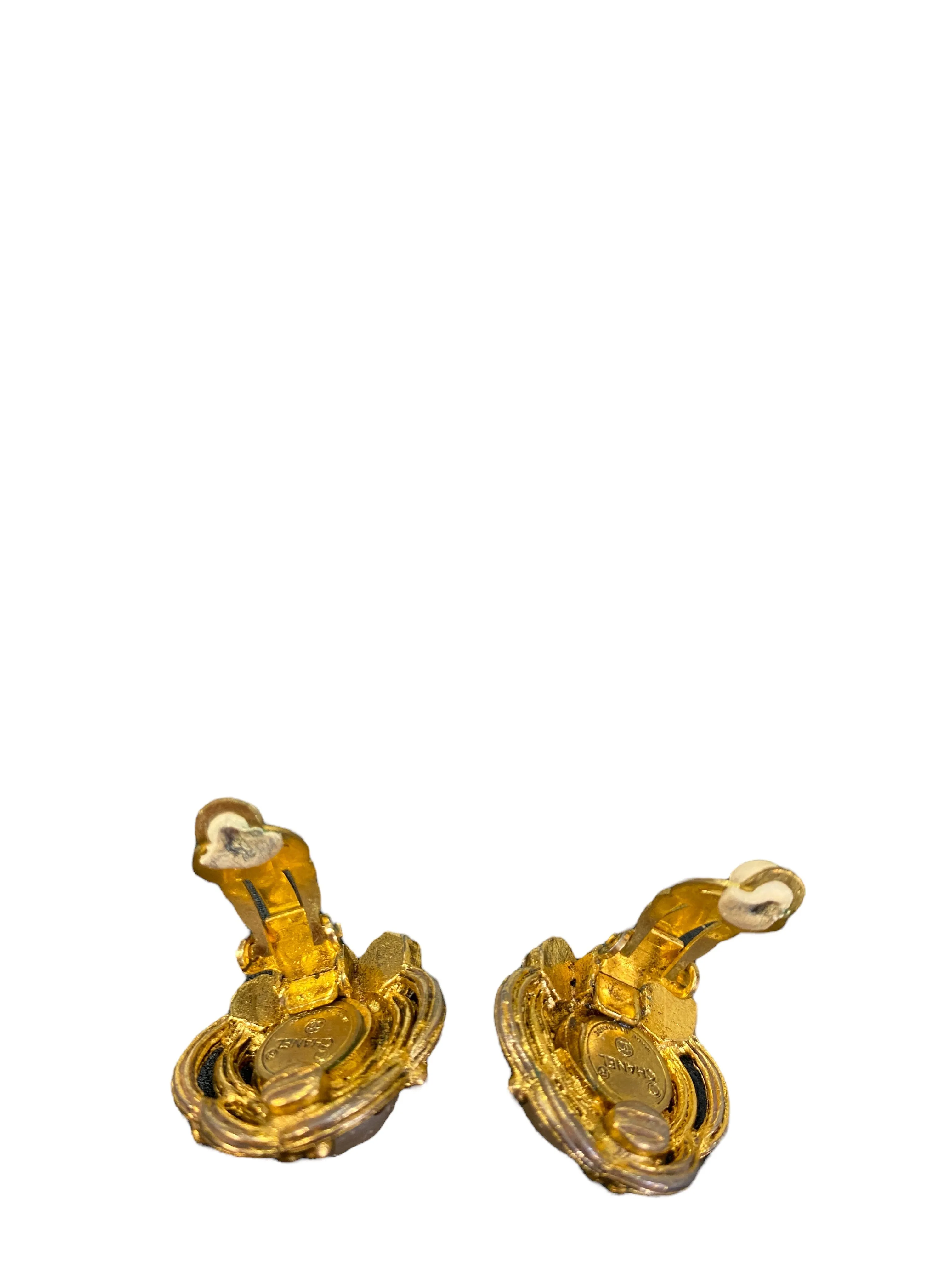CL Pearl Clip On Earrings