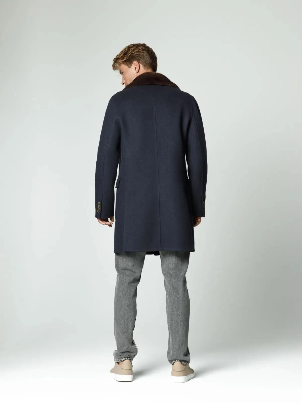 Coat from cashmere in shade Blue Opal