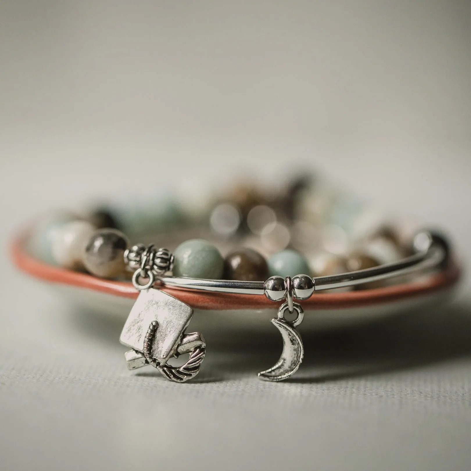 Graduation Cap | Stone Beaded Charm Bracelet | Amethyst