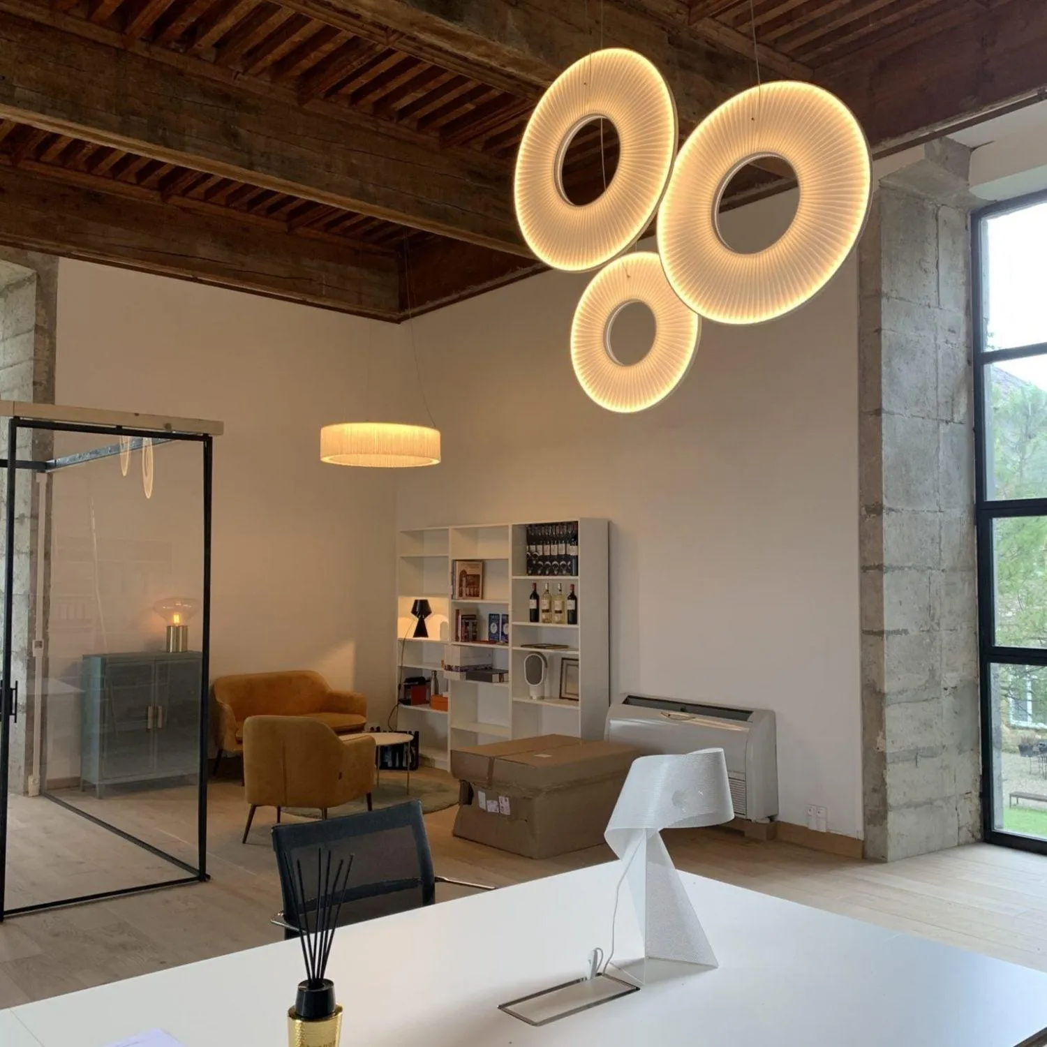 Iris Pendant Lamp