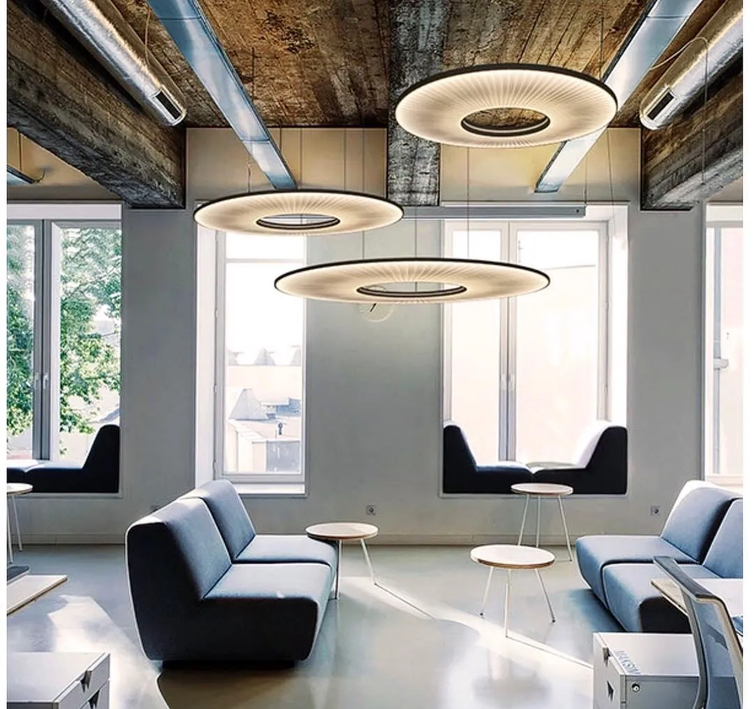 Iris Pendant Lamp