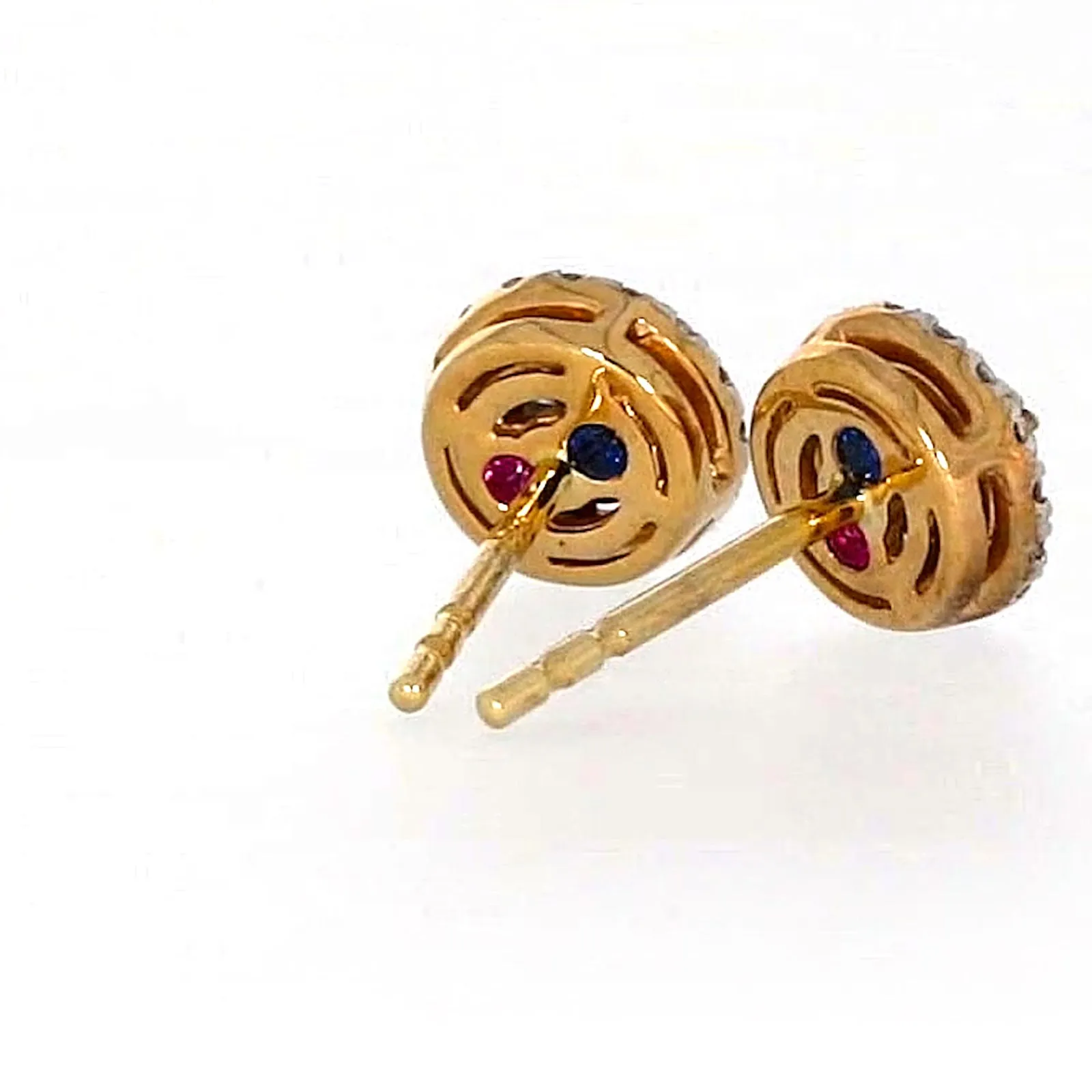 London 9ct Yellow Gold Round Brilliant Cut 0.30 CARAT tw of Diamonds Stud Earrings
