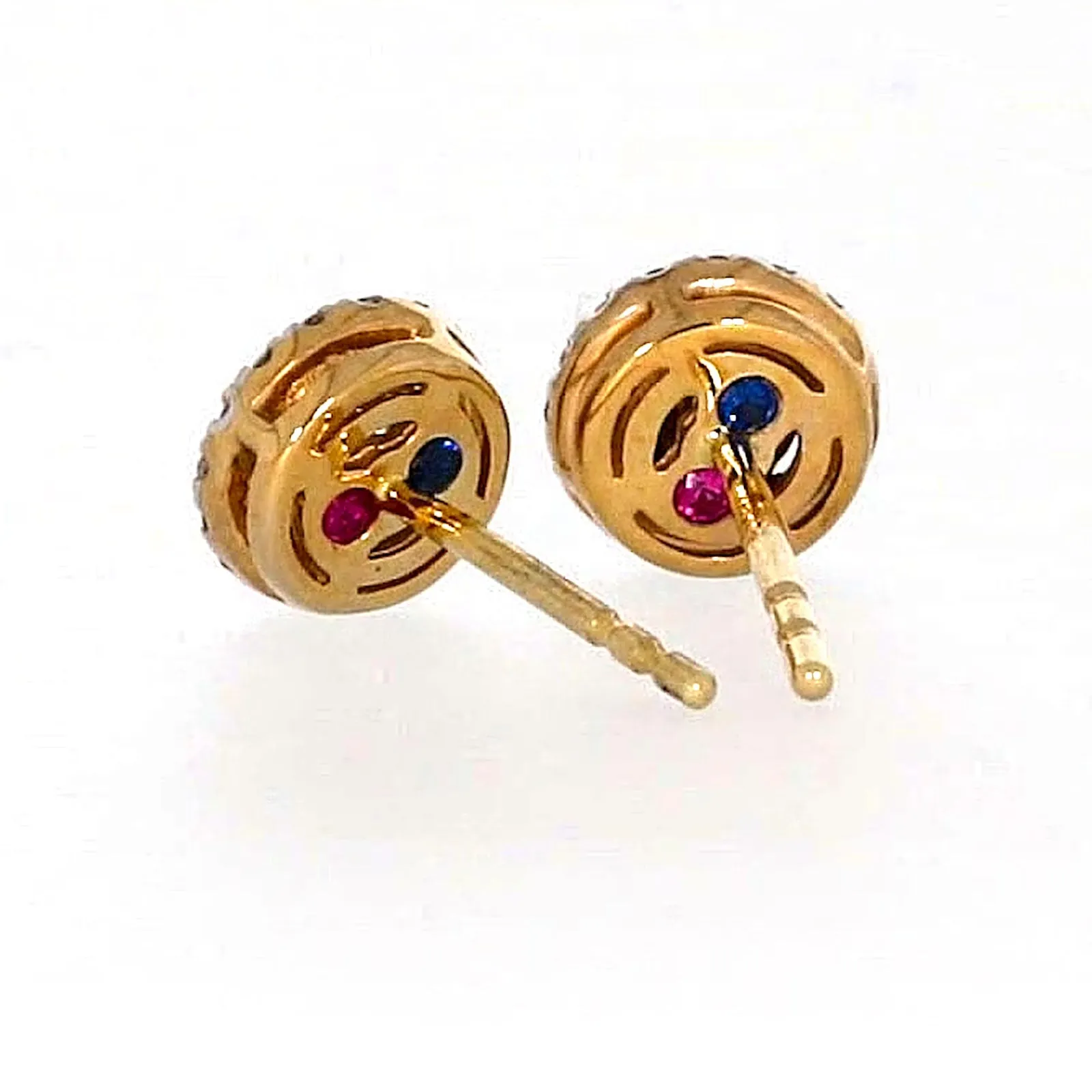 London 9ct Yellow Gold Round Brilliant Cut 0.30 CARAT tw of Diamonds Stud Earrings