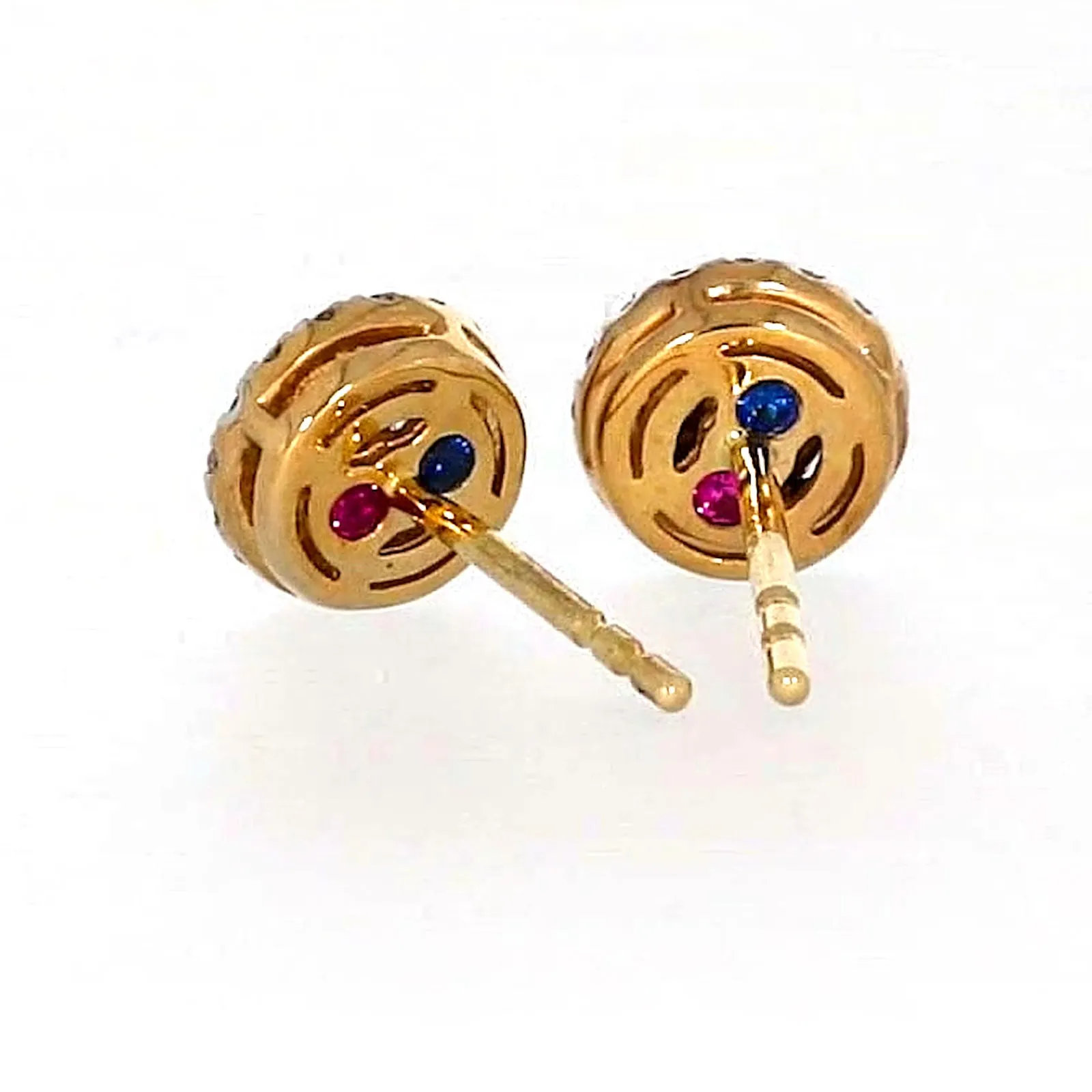 London 9ct Yellow Gold Round Brilliant Cut 0.30 CARAT tw of Diamonds Stud Earrings