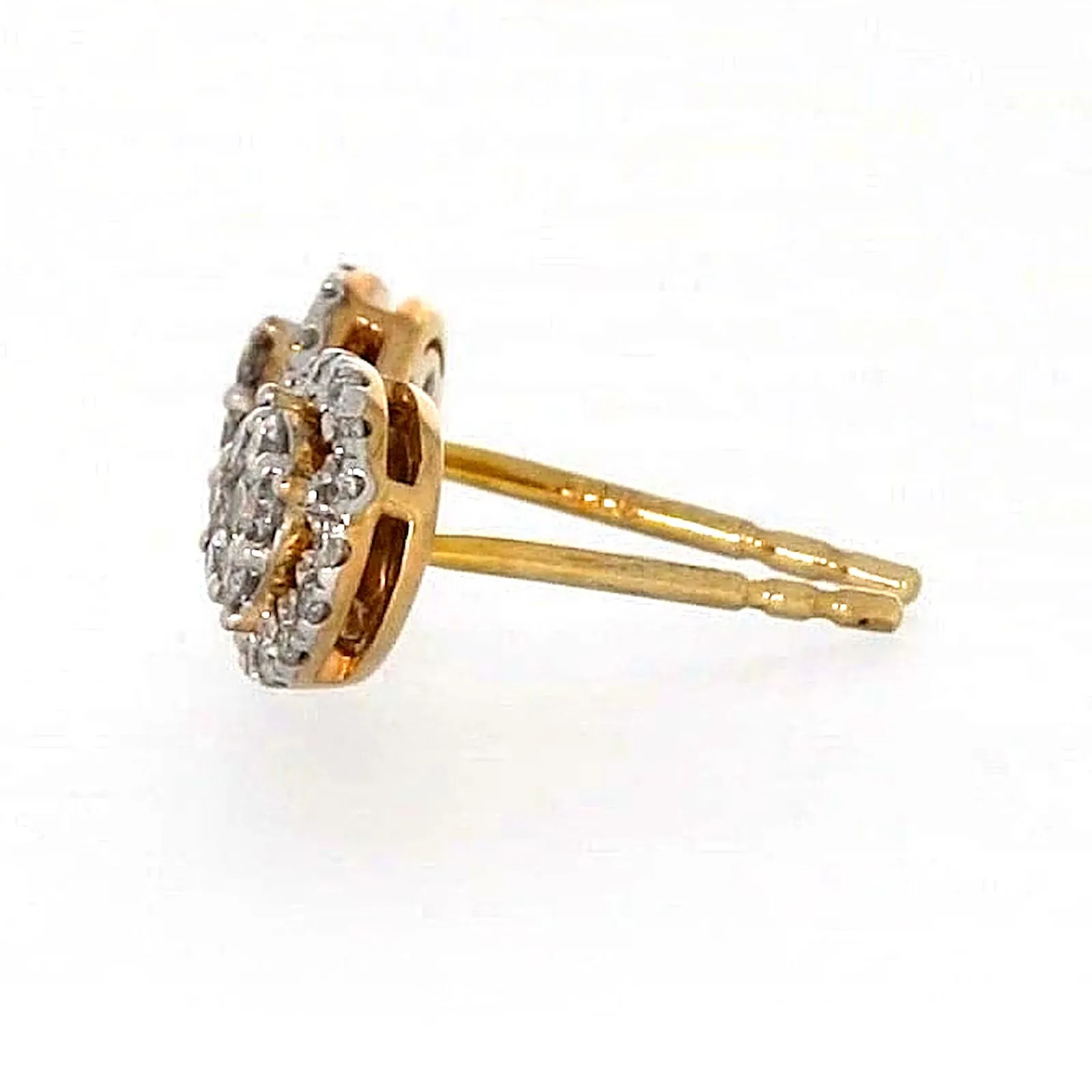 London 9ct Yellow Gold Round Brilliant Cut 0.30 CARAT tw of Diamonds Stud Earrings