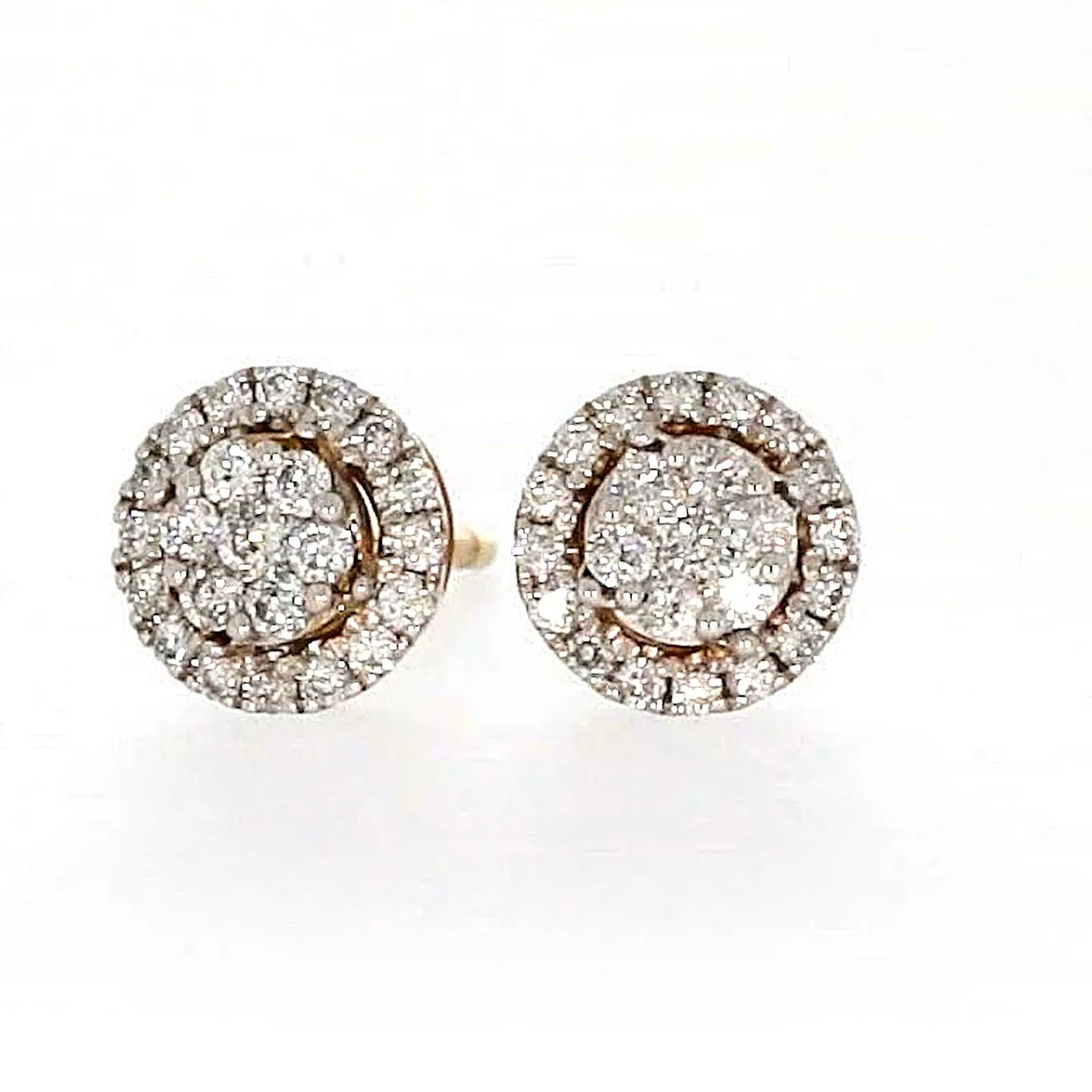 London 9ct Yellow Gold Round Brilliant Cut 0.30 CARAT tw of Diamonds Stud Earrings
