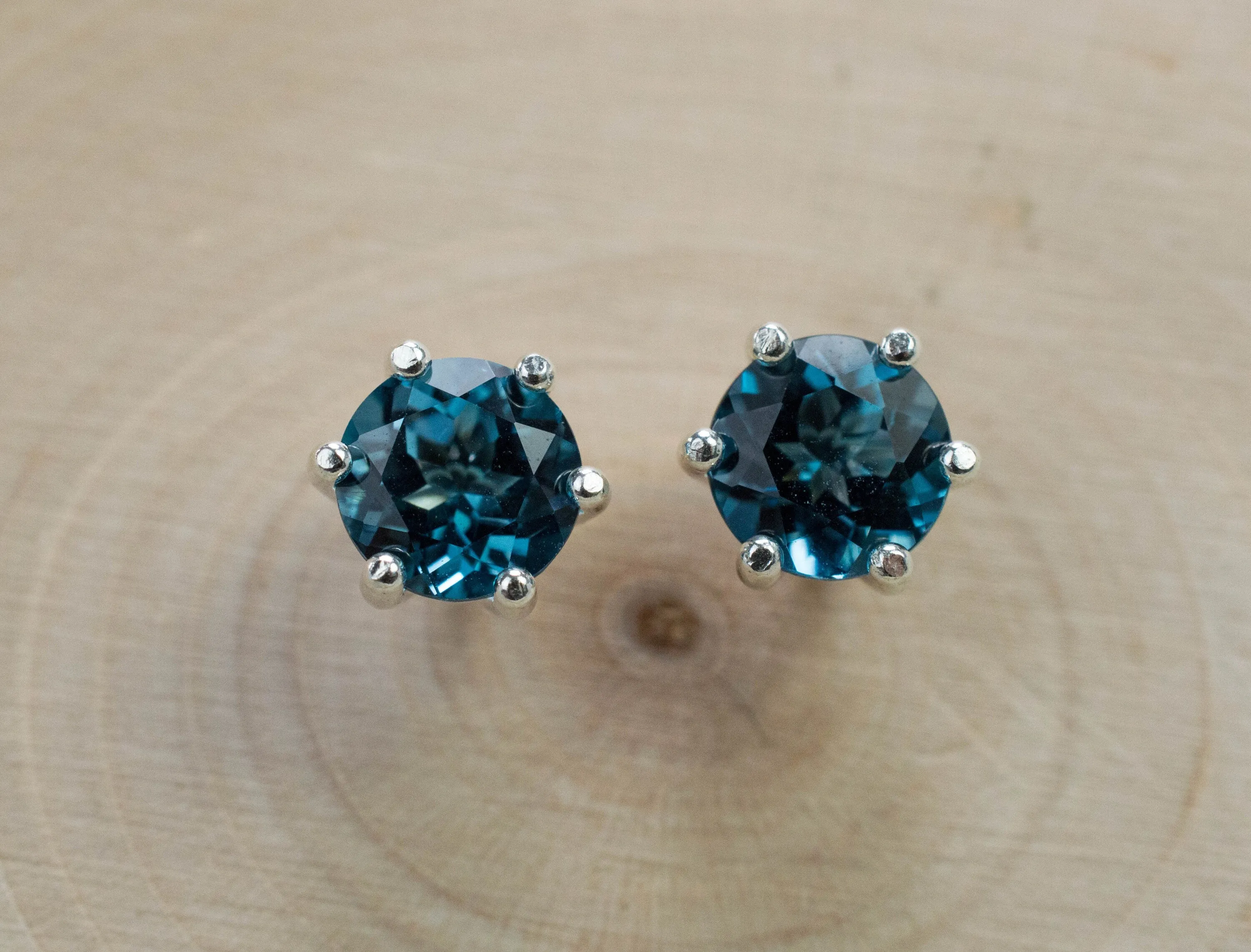 London Blue Topaz Earrings; Genuine Brazilian Topaz; 2.580cts