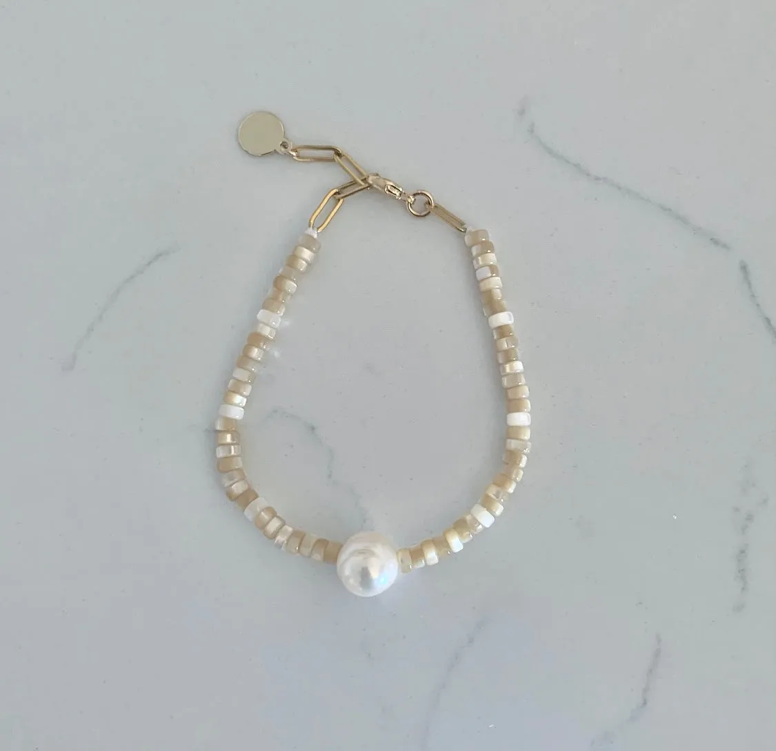 Pearl Glow Heishi Beaded Bracelet