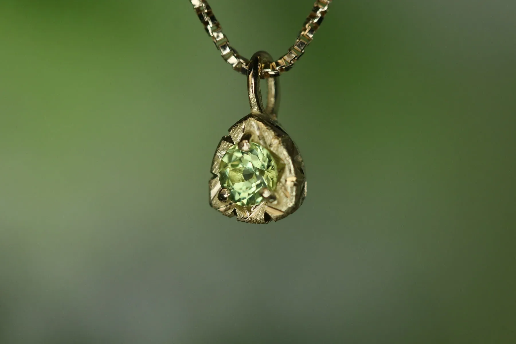 Pietra mia < Peridot >
