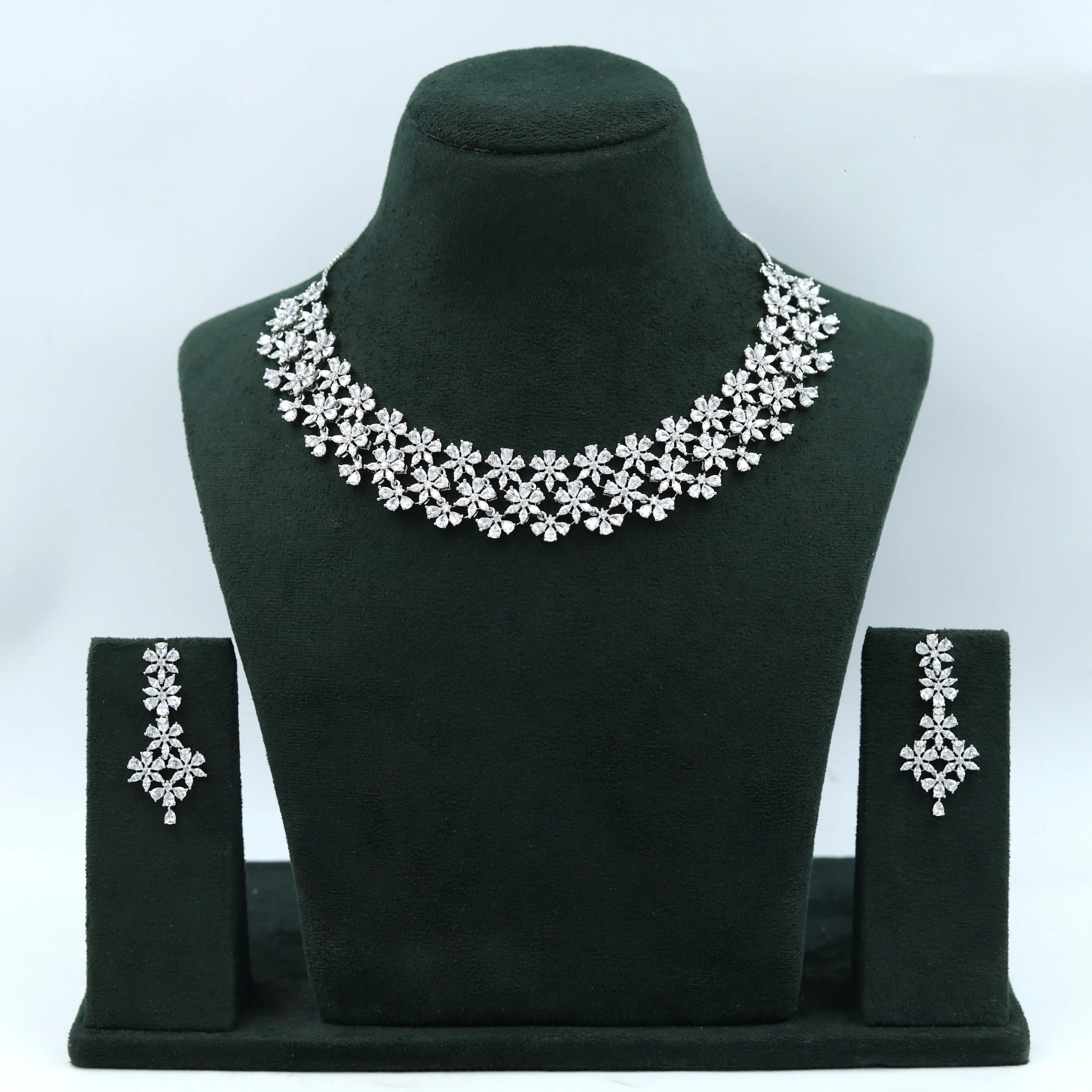 Round Neck Zircon/AD Necklace Set 16947-31