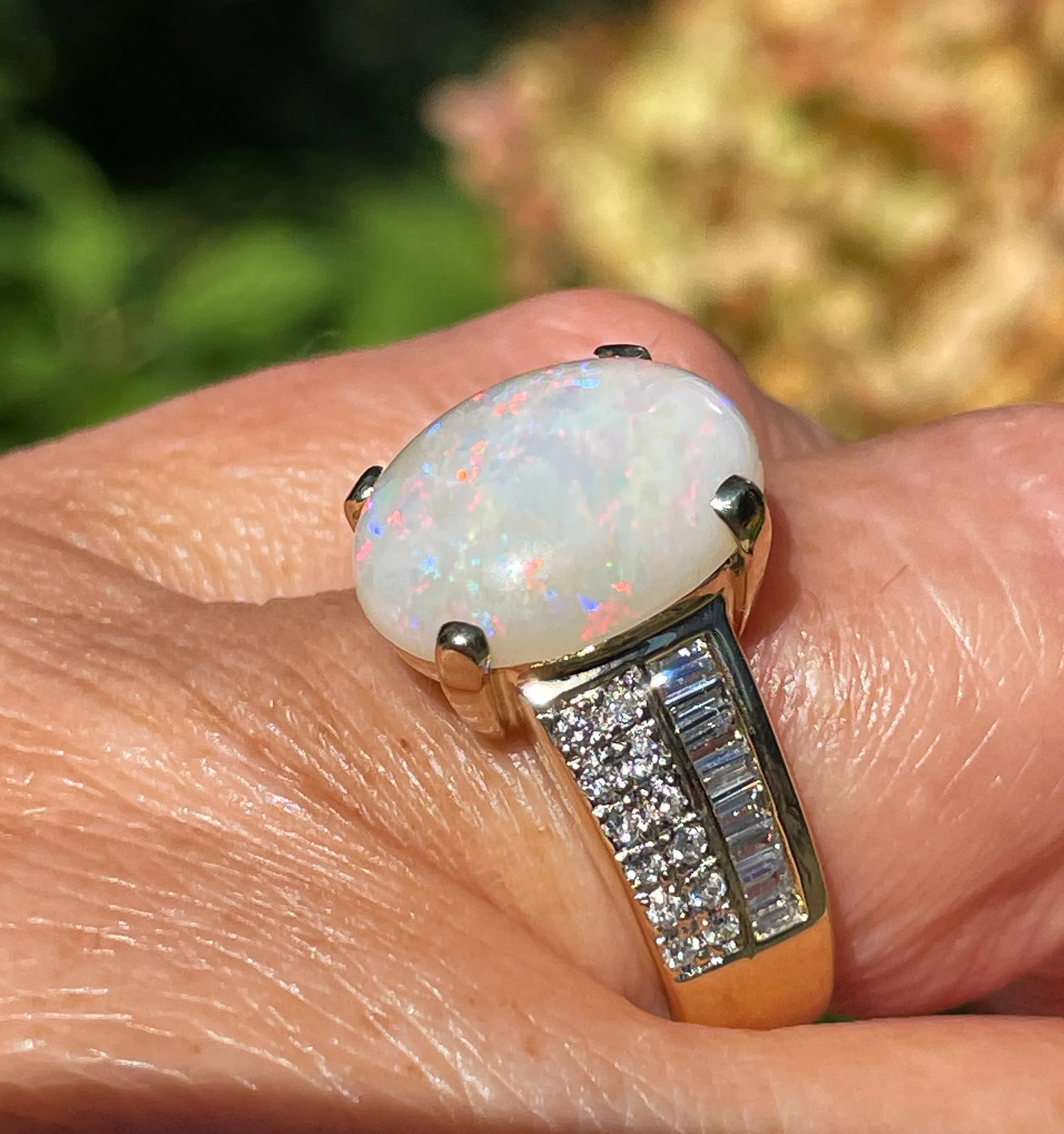 Vintage 5.54ctw Australian OPAL & Round Baguette Diamond 14k Yellow Gold Ring